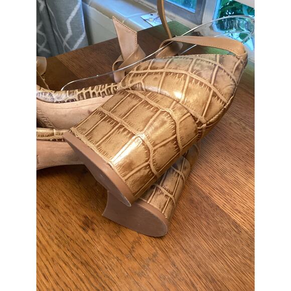 Alexandre Birman Clarita Beige Nude Croc Block Heel Sandal Ankle Wrap 40.5  9.5 - Picture 6 of 9